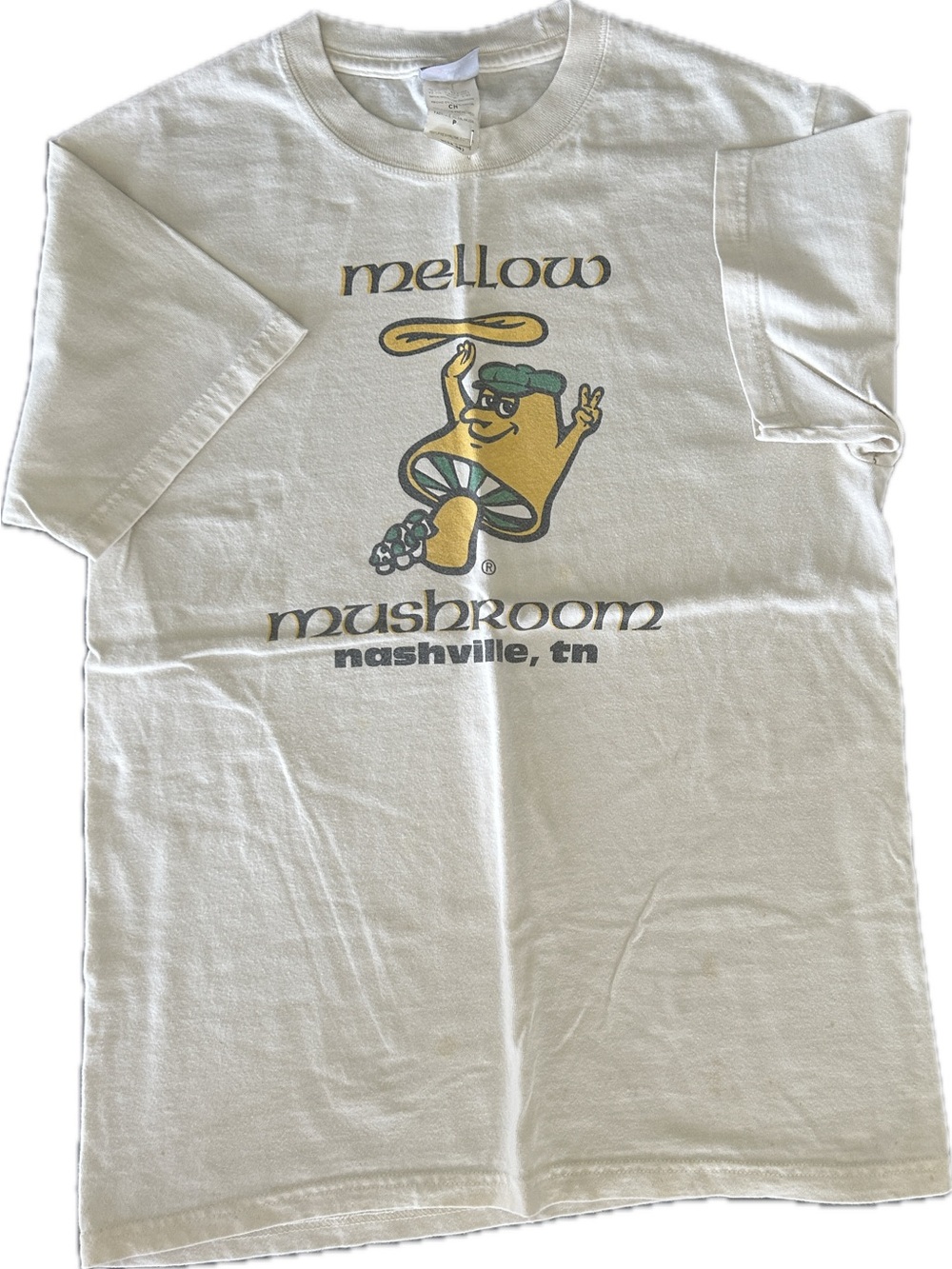 VINTAGE Ladies Mellow Mushroom shirt